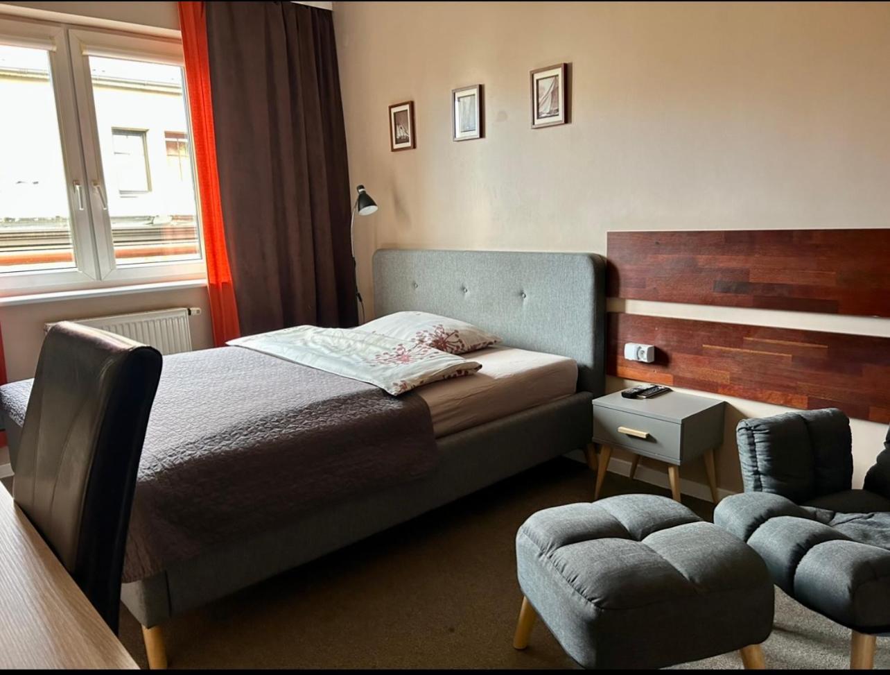 Zajazd Alicja Kutno Extérieur photo